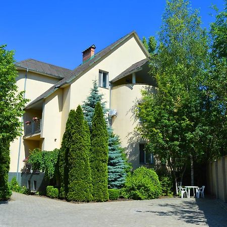 Mini Chisinau Hotel Exterior foto