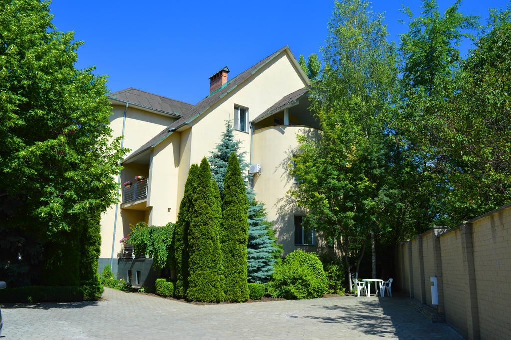 Mini Chisinau Hotel Exterior foto